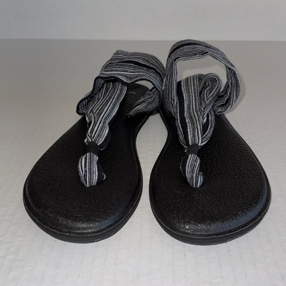 Sanuk Yoga 2 Solid Vintage Sandals - Picture 3 of 9